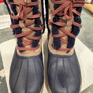 L.L. Bean Navy and Brown Winter Boots